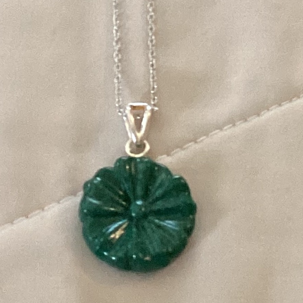 925 Sterling Silver Malachite Flower Pendant w/Stainless Steel Chain